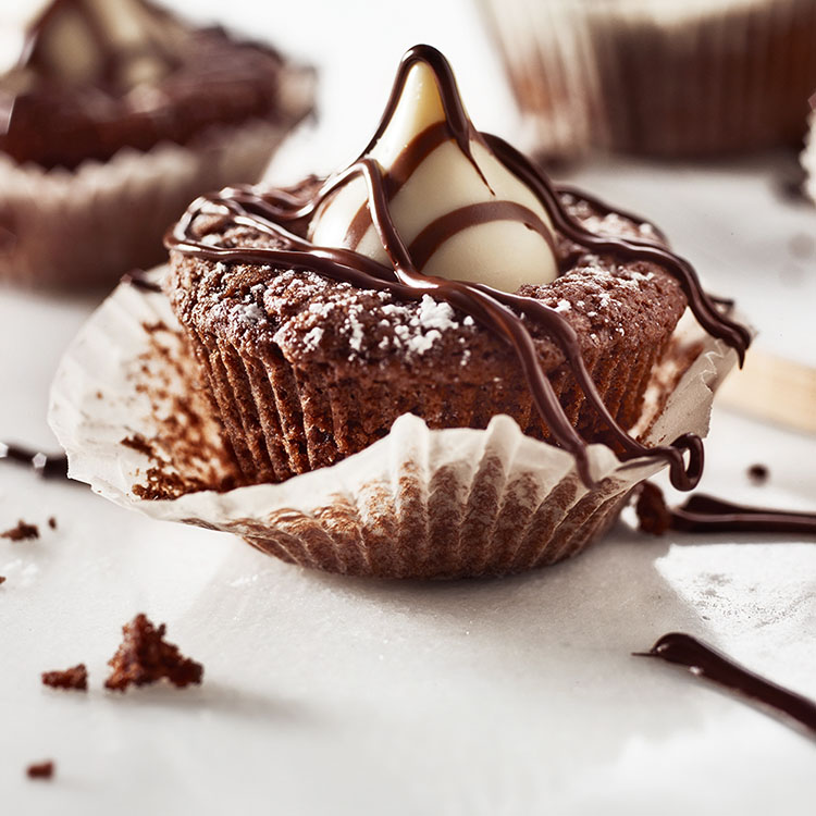 tray of freshly made hersheys hugs meltaway brownie bites