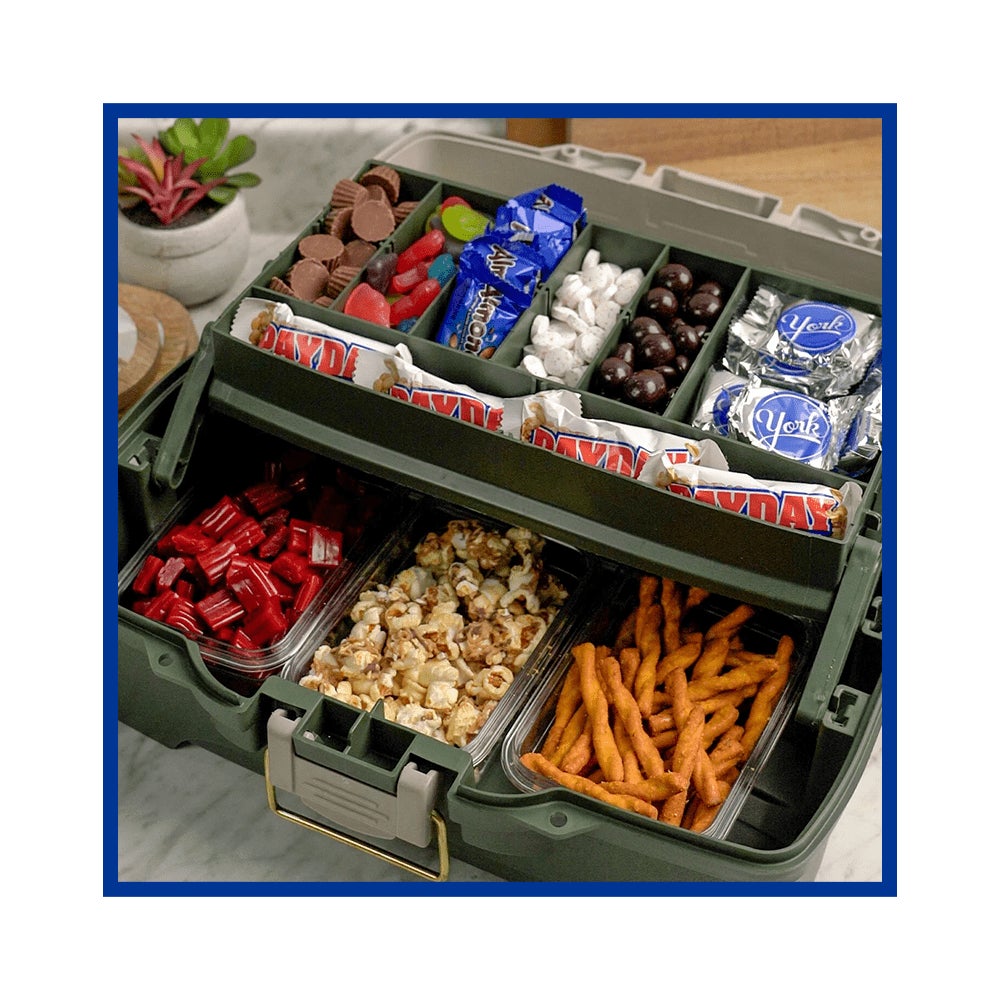 snackle box