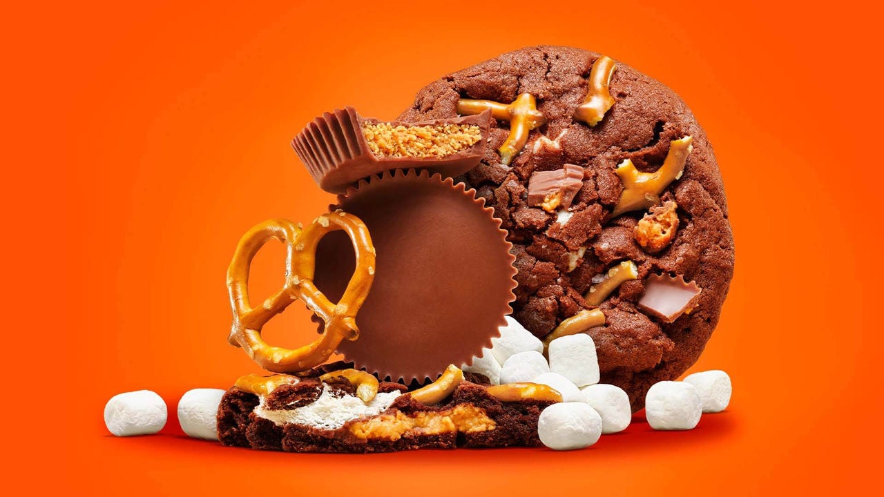 plate of reeses peanut butter marshmallow cookies